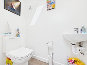 Cloakroom- click for photo gallery